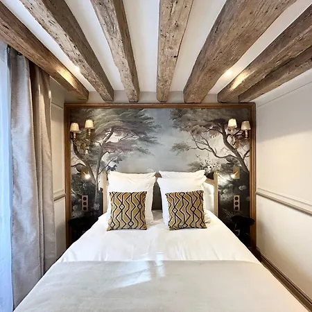 Merveil - Signature - Tour Eiffel - Bourgogne Apartment Paris