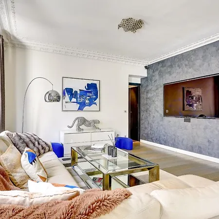 Elegant 3br Champs-elysees & Arc De Triomphe Párizs