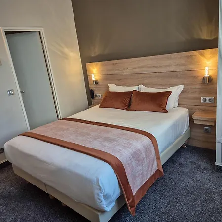 Champerret Elysees 3* Paříž