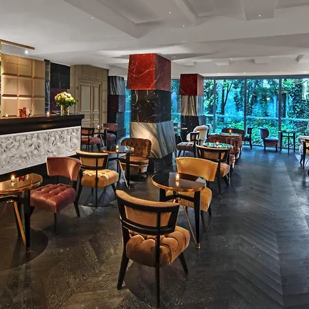 De Berri Champs-élysées, A Luxury Collection Hotel Paris