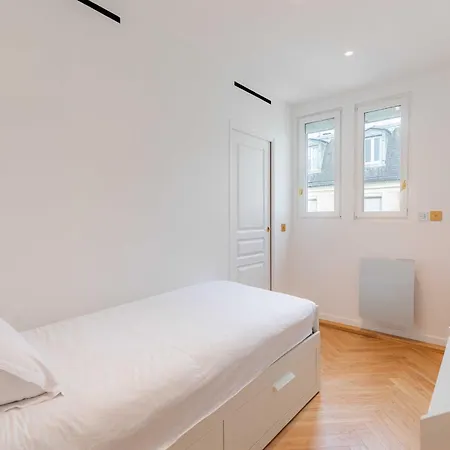 Apartment Magnificent - 3br - 6p - Le Marais Paris