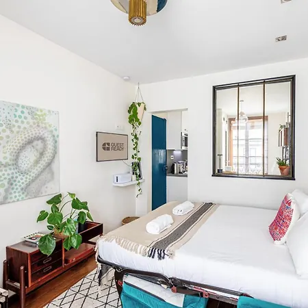 Apartment Guestready - Amelie & Eiffel, Art Of Living Paris