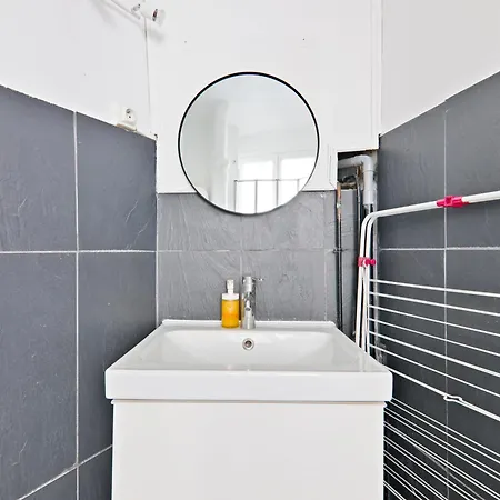 Heart Of Paris-1br-2p-montparnasse -free Netflix * Paris