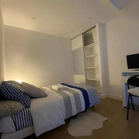 5em Arrondissement A Deux Pied Du Pantheon Apartment Paris
