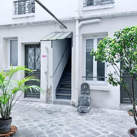 Calm Near Montparnasse Apartment Paris