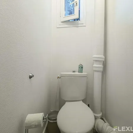 Flexliving - - Prague Paris
