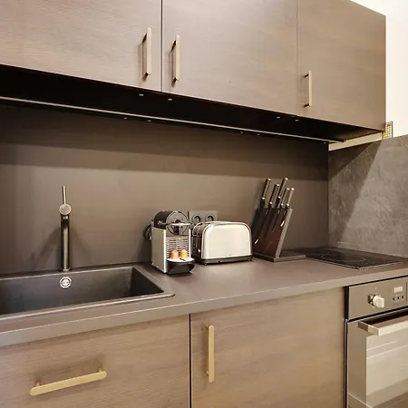 Authentic - 1br-4p - Le Marais Apartment *