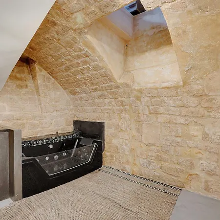 Spacious - 3br-6p - Place Des Vosges Apartment Paris