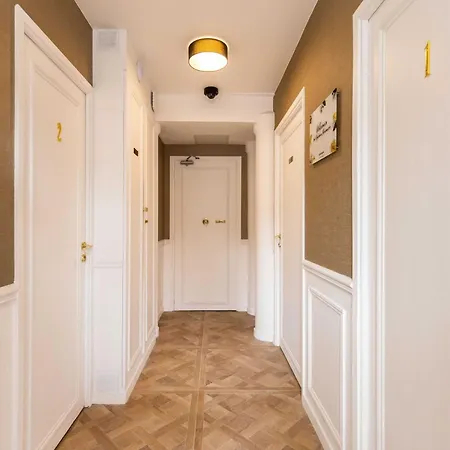 House With Terrasse - 3br-8p - Sacre Coeur Apartment *