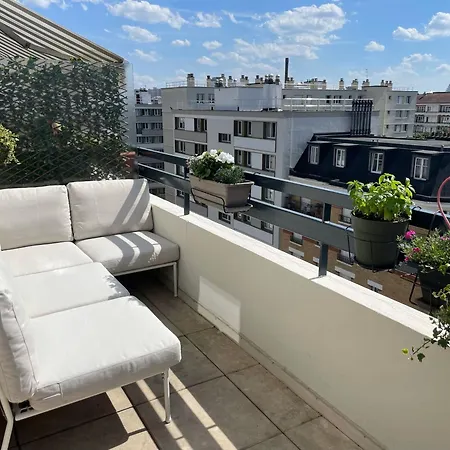 Apartment F8 - Terrace Paris's View, Eiffel Tower Area