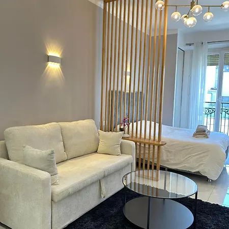 Comfortable Near Marais Beaubourg Paris