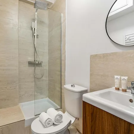 Apartment Calm Near Montparnasse Paris