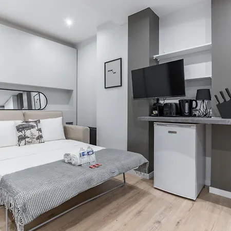 Cosy Au Coeur Du 18eme * Paris