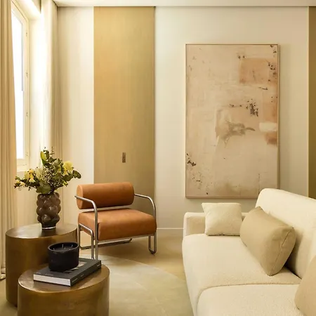 Luxurious Madeleine - Saint Honore Apartment