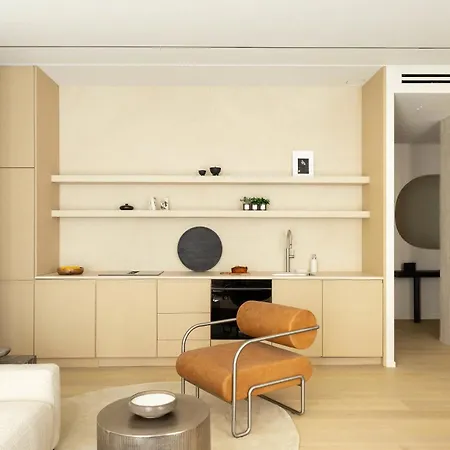 Luxurious Madeleine - Saint Honore Apartment Paris