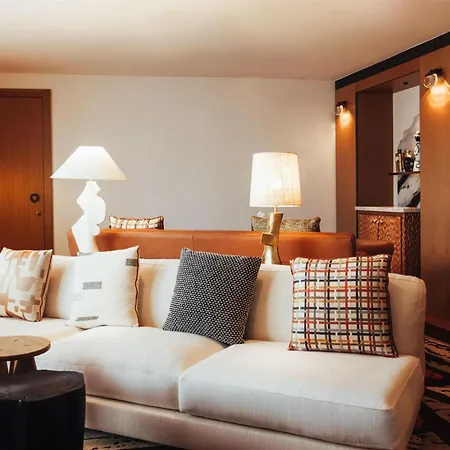 Hotel Sax Paris, Lxr & 5*