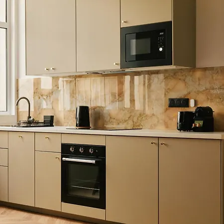 Lavie Maison Ac Hot Tub Apartment