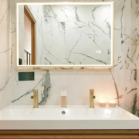 Lavie Maison Ac Hot Tub Paris