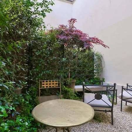 1br Flat With Garden 5mn To Pont Des Arts Apartmán *