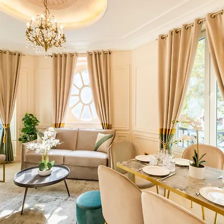 Merveil - Luxury - Louvre - Ours I * Parigi