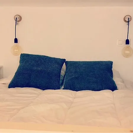 Apartment A 2 Pas Du Moulin Rouge Paris