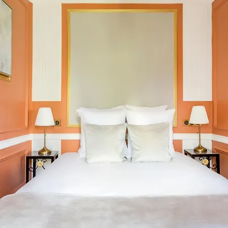 Luxury 3 Bedrooms 3 Bathrooms In Le Marais Paris