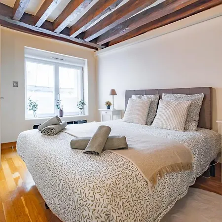 Apartment Grands Boulevards 4 Guests Paris