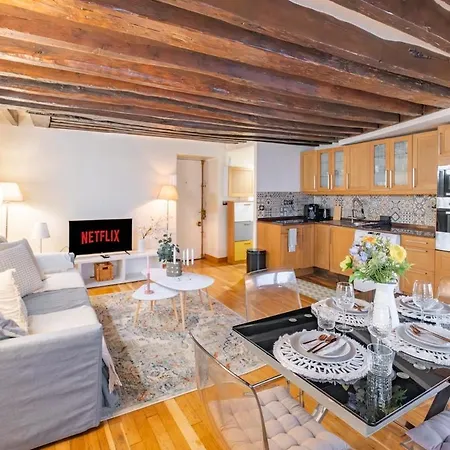 Grands Boulevards 4 Guests Apartment Paris