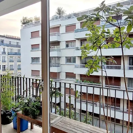 2-room With Balcony Montparnasse Paris