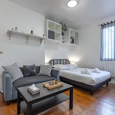 Cozy Near Montparnasse * Paris