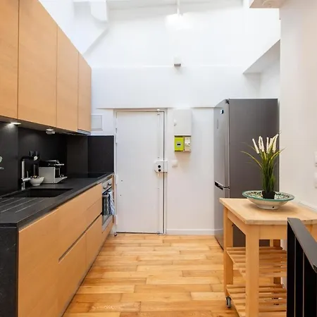 Geranimus Republic Square Appartement *