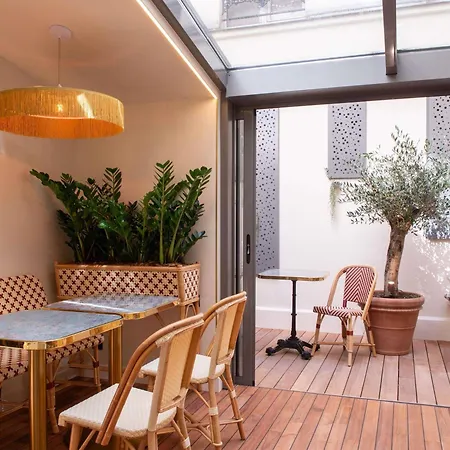 Mercure Pigalle Sacre Coeur Hotel 4*