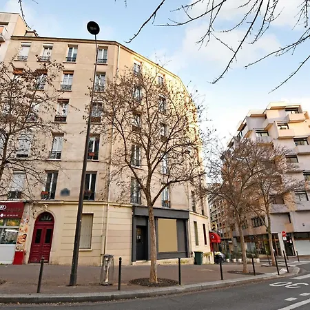 Peaceful With 1 * Paris