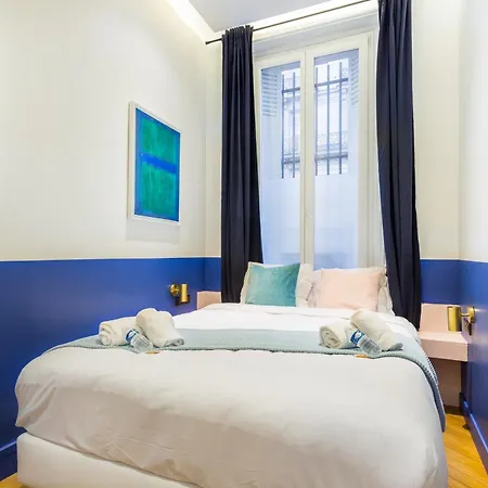 Moderne - 1br 4p - Ac - Champs-elysees Paris