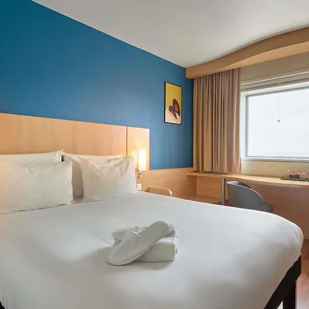 Ibis Paris La Defense Esplanade Courbevoie