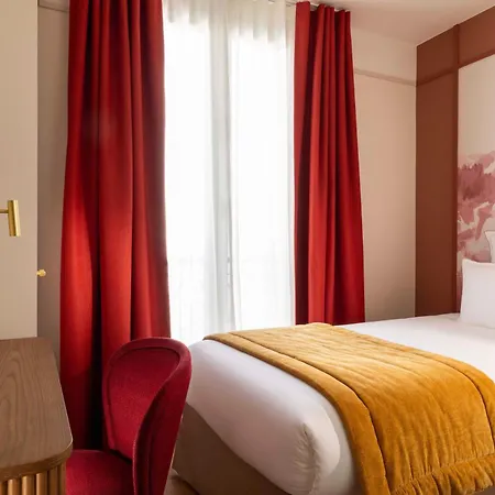 Le Cardinal 4* Paříž