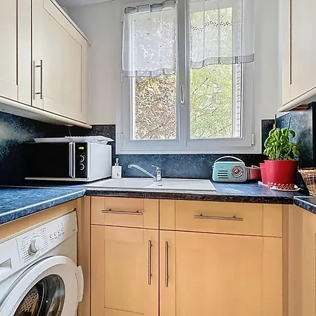 Spacious 2-room Near Nation * Parigi