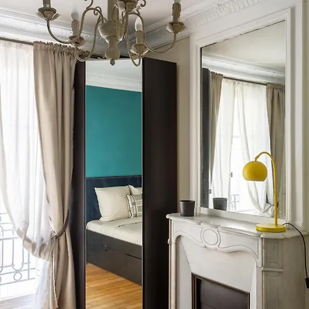 Coeur Du Marais Apartment Paris