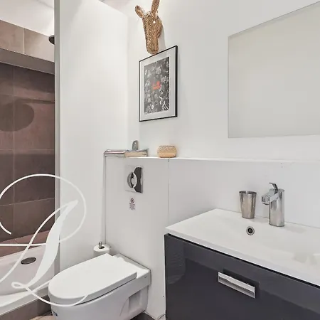 Philosophy, Luxury For 6 In Madeleine * Paris