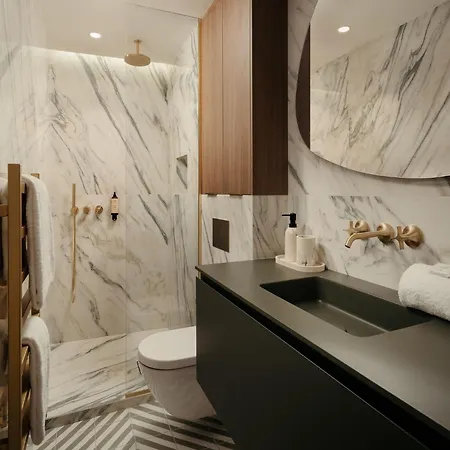 Leon Hotel-pigalle Suite-54 Paris