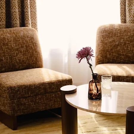 Hotel Madison 4*