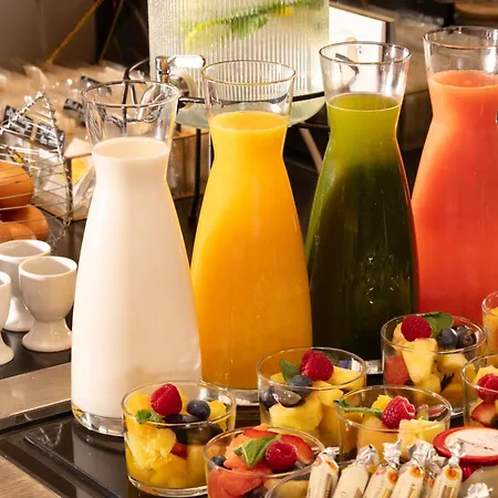 Hotel Le Pradey Paris