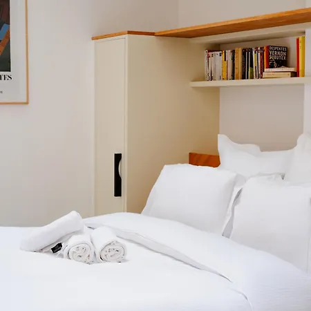 Babylon Montmartre Apartment *