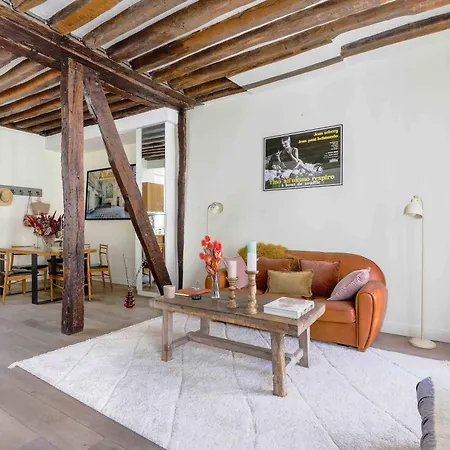 Apartment Spacieux Au Coeur Du Marais *