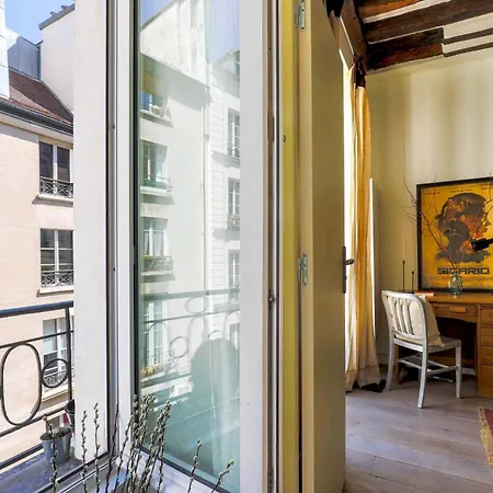 Apartment Spacieux Au Coeur Du Marais Paris