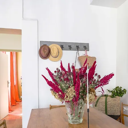 Apartment Spacieux Au Coeur Du Marais