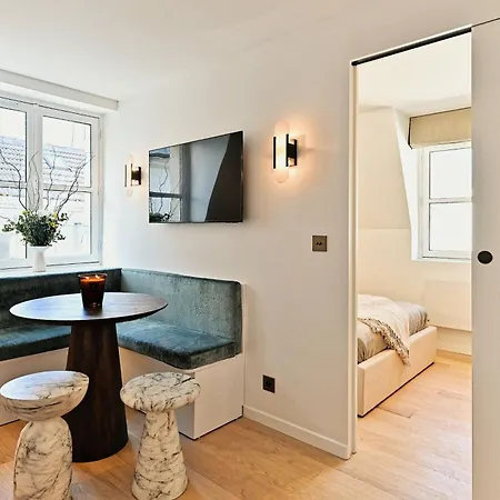 Appartamento Elegant Esprit D'hotel Parigi