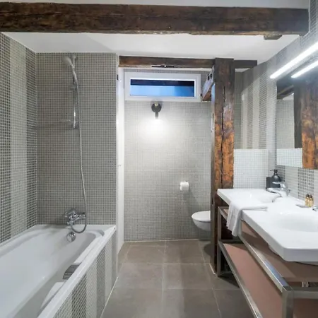 Lejlighed Superb Duplex Located On Rue Mouffetard Paris