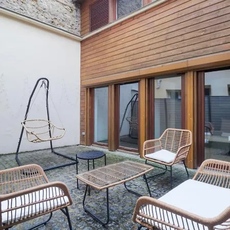 Superb Duplex Located On Rue Mouffetard * Paris