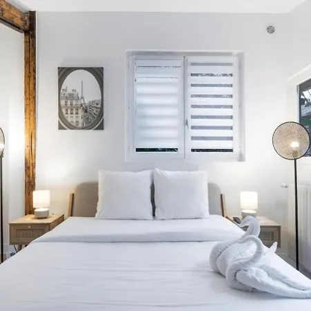 Lejlighed Superb Duplex Located On Rue Mouffetard *